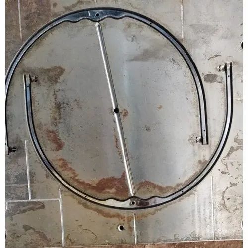 Bucket handle injection mould